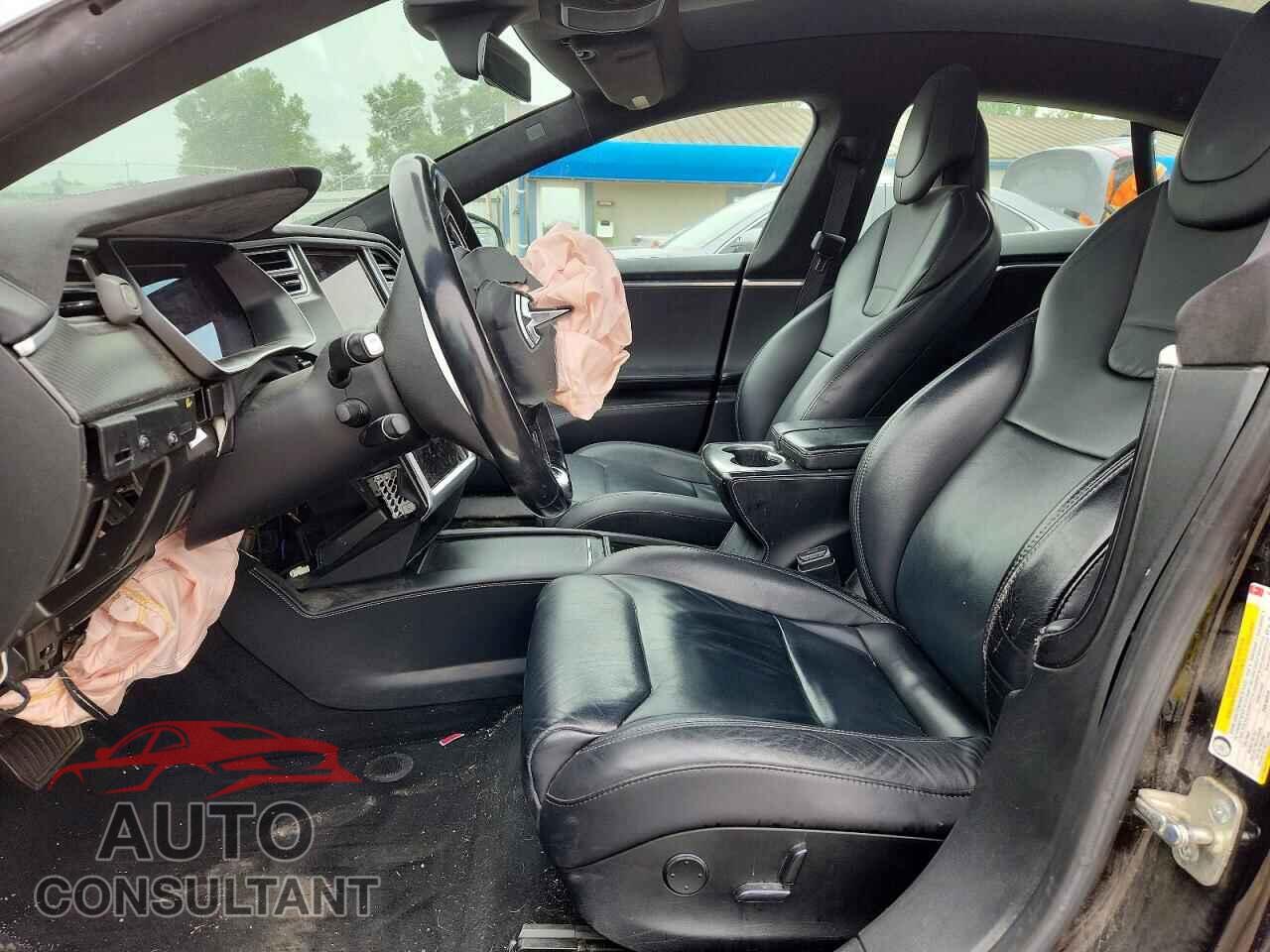TESLA MODEL S 2017 - 5YJSA1E28HF199334