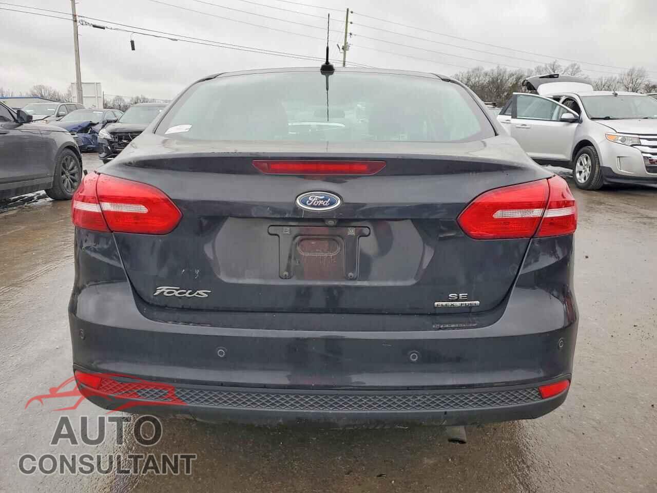 FORD FOCUS 2016 - 1FADP3F2XGL374413