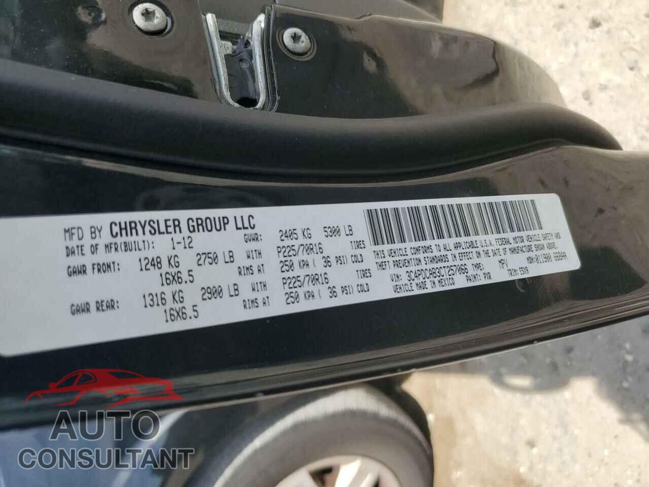 DODGE JOURNEY 2012 - 3C4PDCAB3CT257066