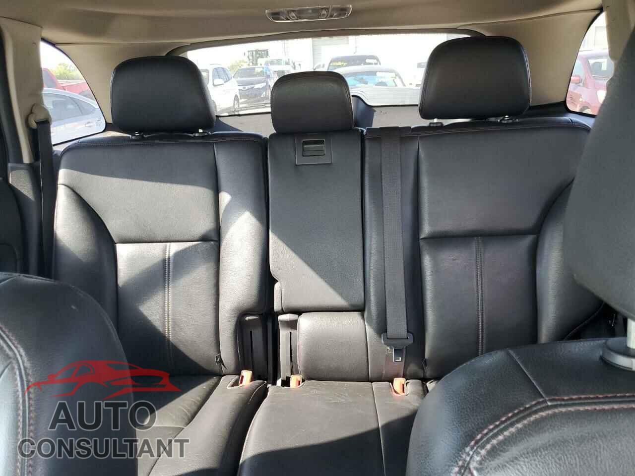 FORD EDGE 2011 - 2FMDK3JC1BBA69556