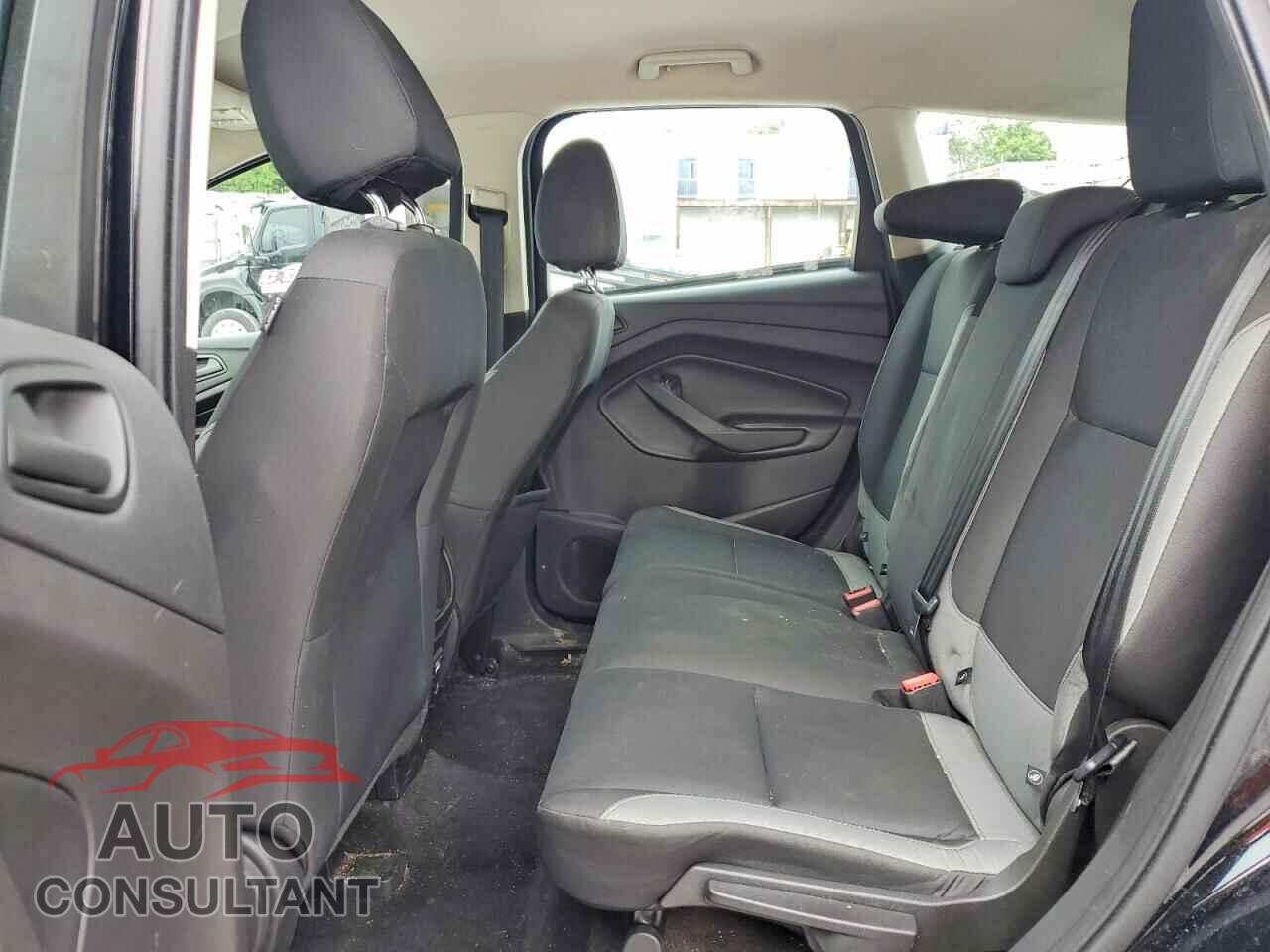FORD ESCAPE 2016 - 1FMCU0F77GUA51161