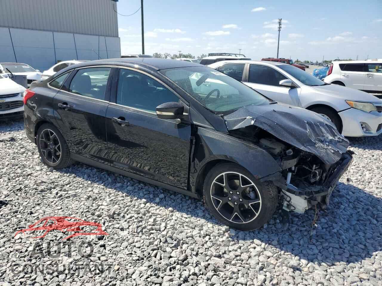 FORD FOCUS 2014 - 1FADP3F20EL227594