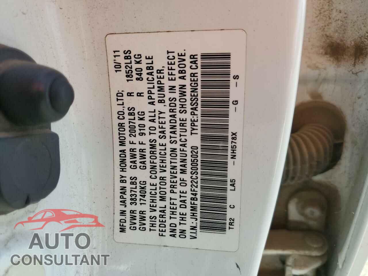 HONDA CIVIC 2012 - JHMFB4F22CS005020