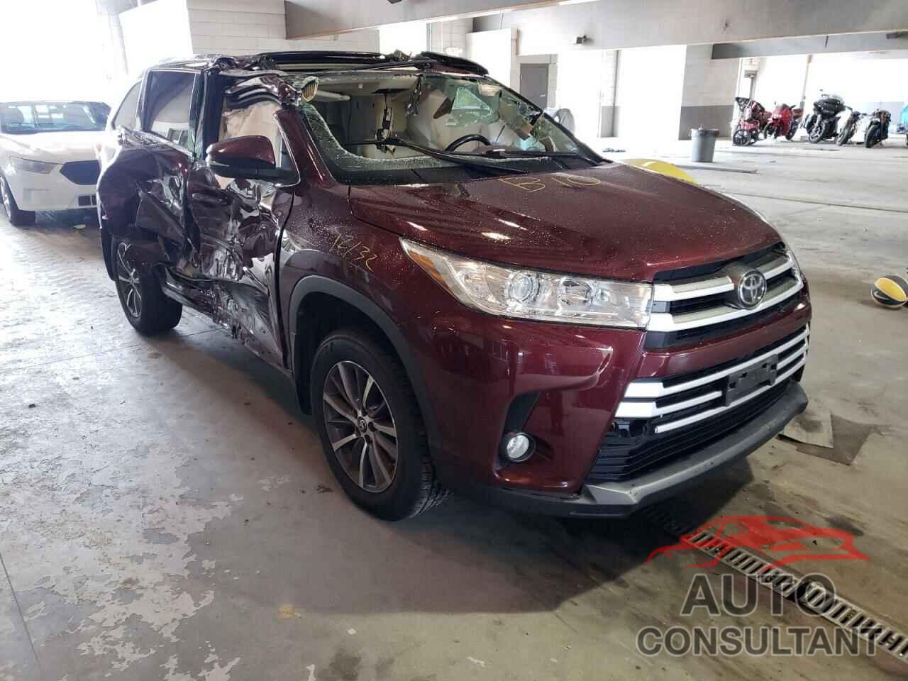 TOYOTA HIGHLANDER 2017 - 5TDJZRFH1HS380874