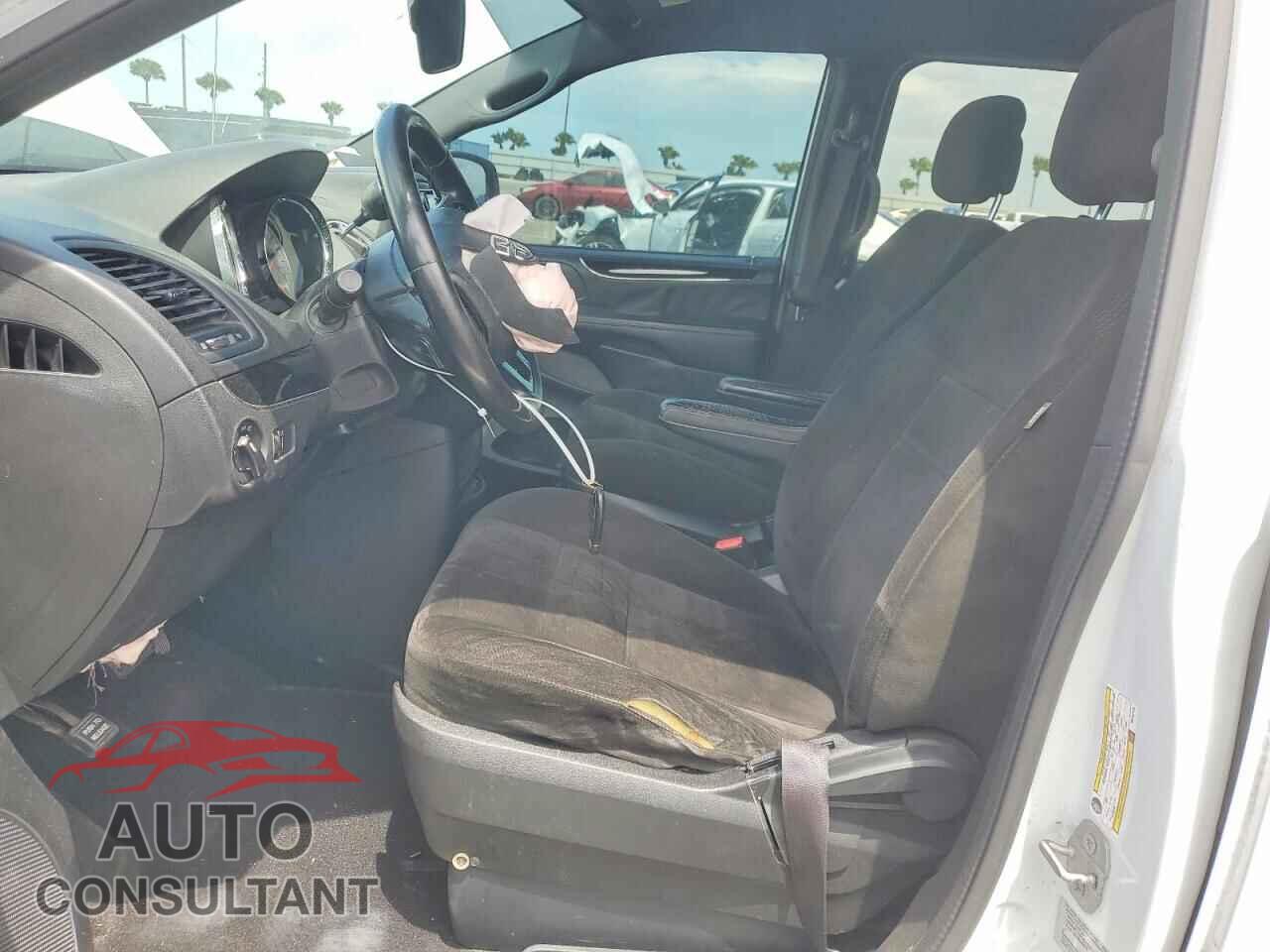 DODGE CARAVAN 2015 - 2C4RDGBG6FR704748