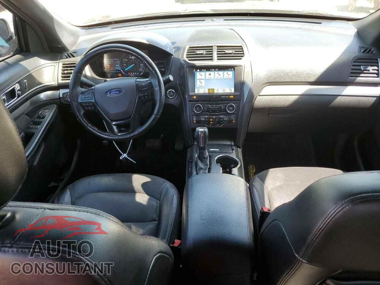 FORD EXPLORER 2018 - 1FM5K8D88JGA94812