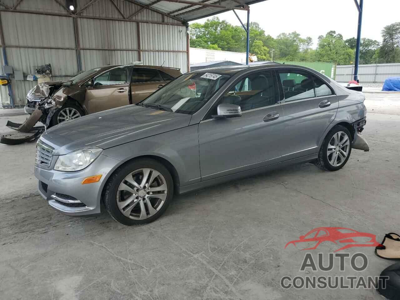 MERCEDES-BENZ C-CLASS 2014 - WDDGF4HB9EG254319