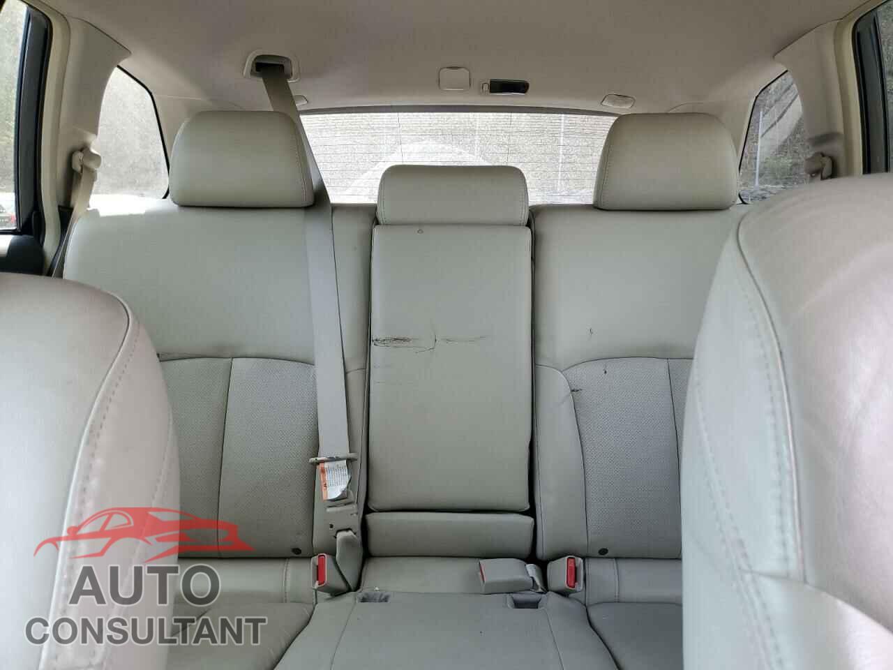 SUBARU OUTBACK 2013 - 4S4BRBKC3D3265187