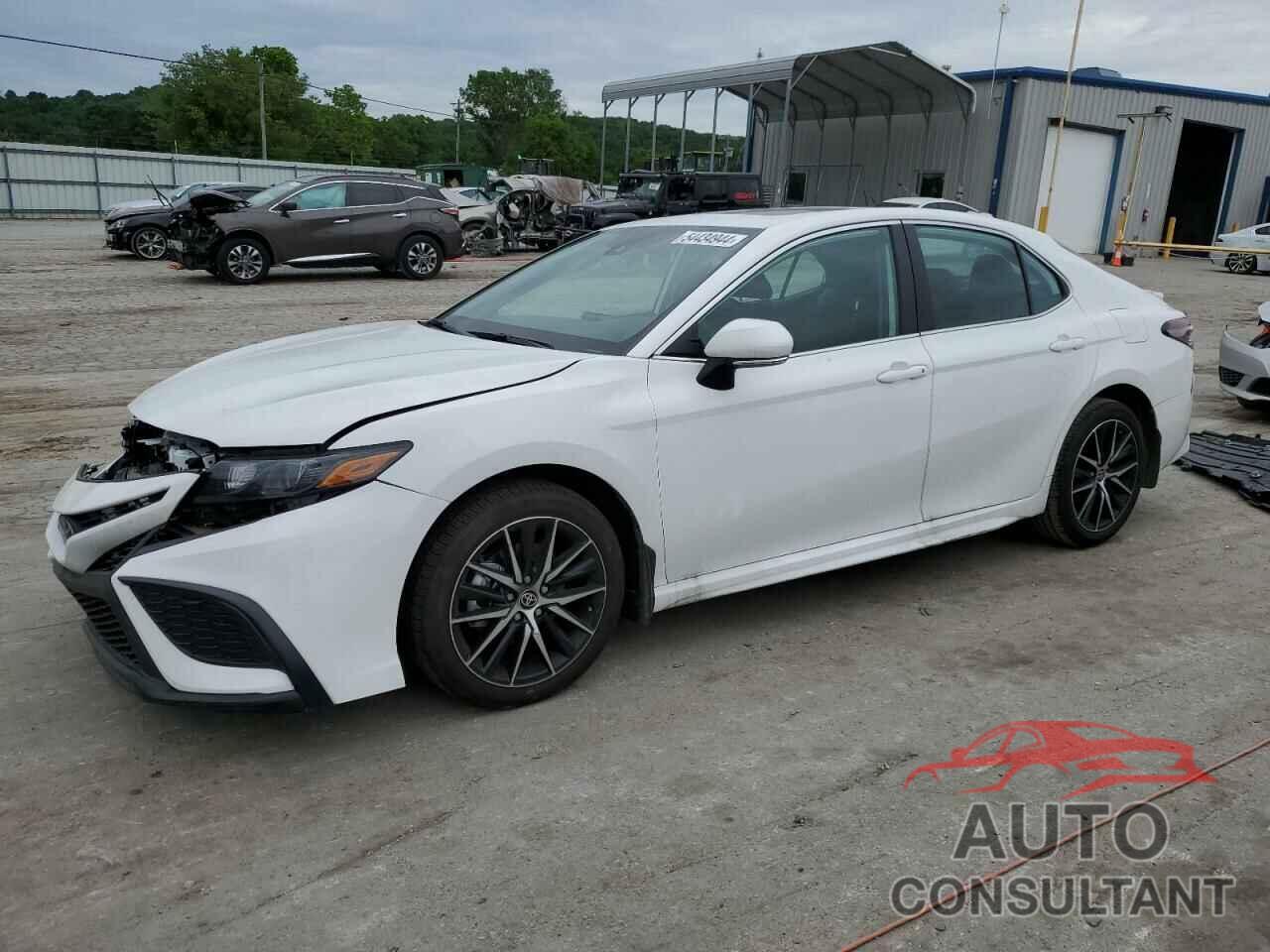 TOYOTA CAMRY 2024 - 4T1G11AK6RU883590