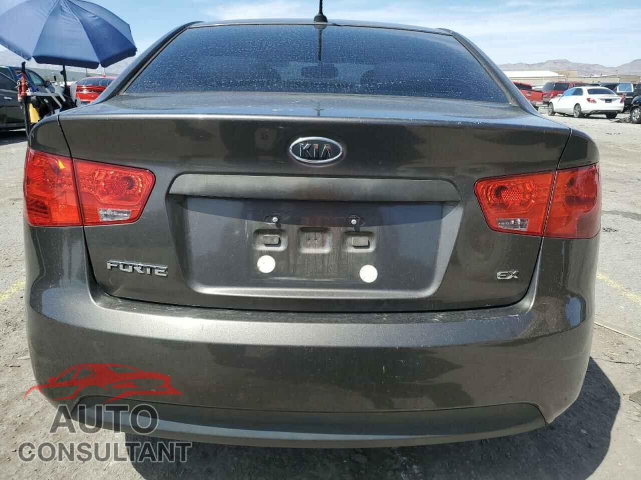 KIA FORTE 2012 - KNAFU4A29C5508624