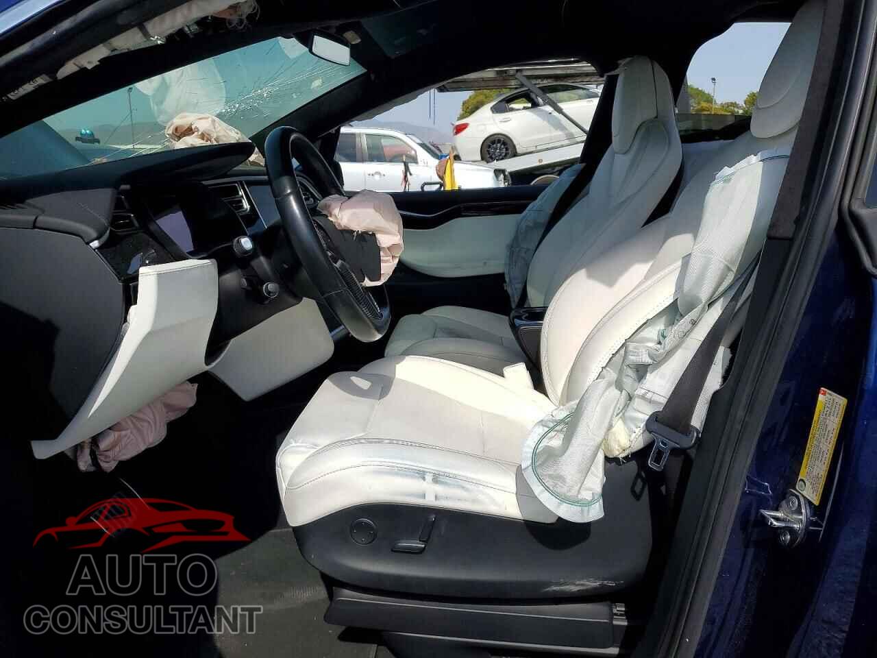 TESLA MODEL X 2017 - 5YJXCDE23HF054624