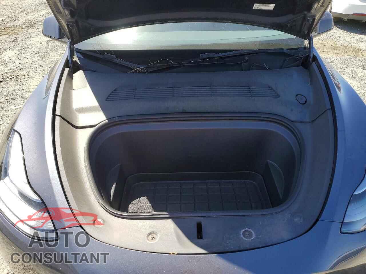 TESLA MODEL Y 2022 - 7SAYGDEEXNF561764