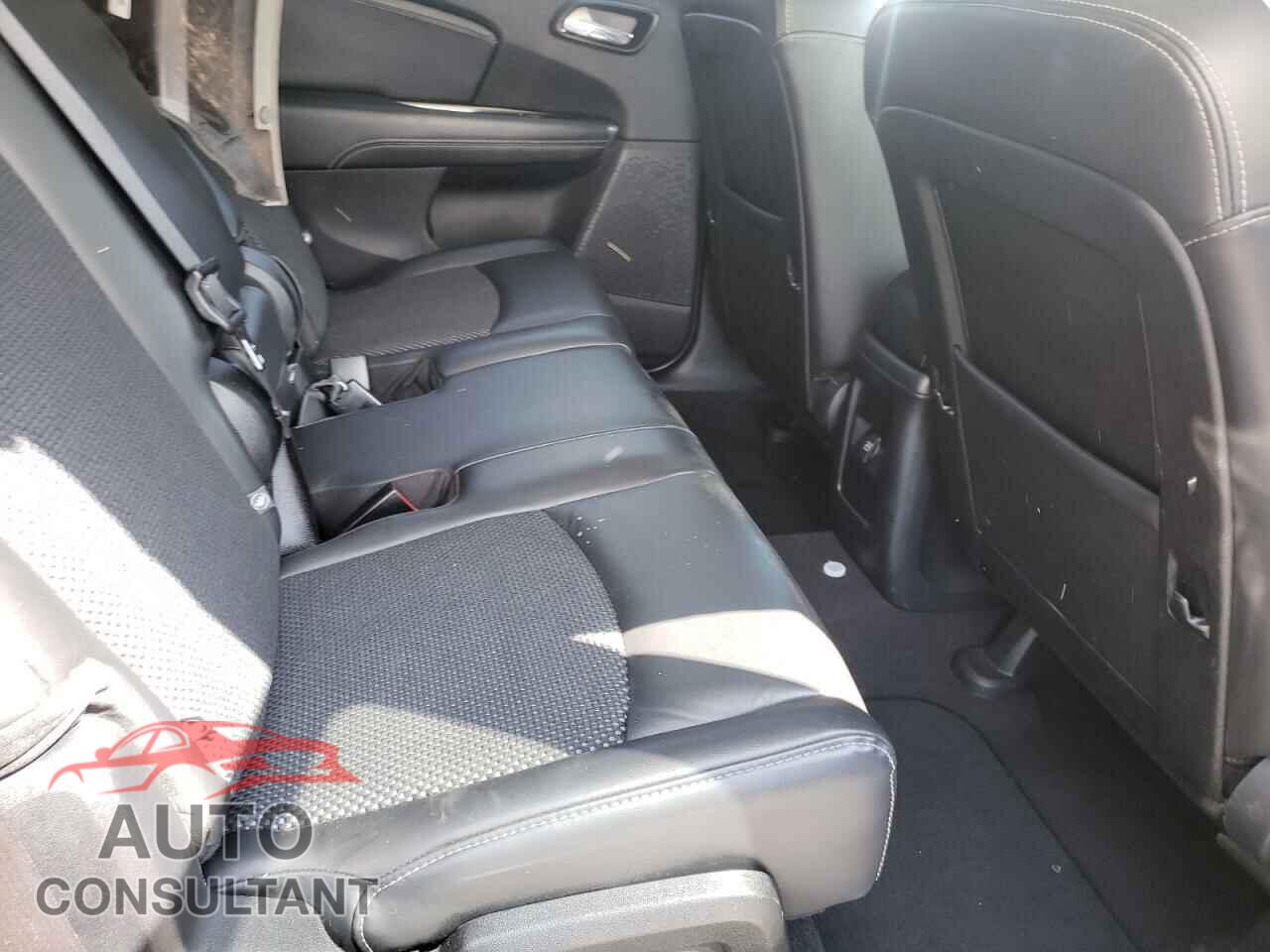 DODGE JOURNEY 2020 - 3C4PDCGB8LT266711
