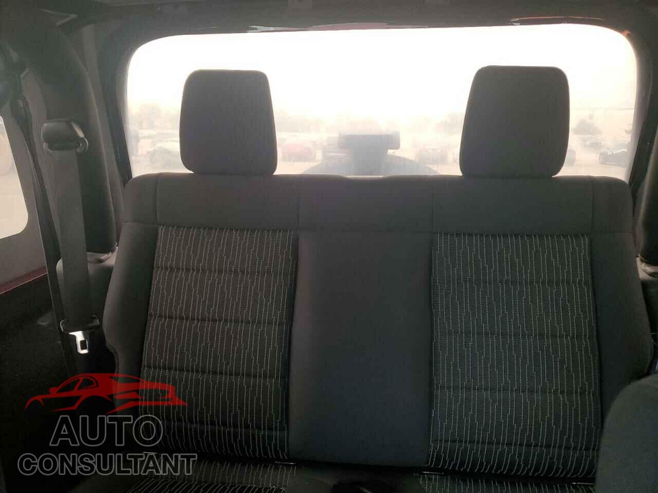 JEEP WRANGLER 2011 - 1J4AA2D16BL528721