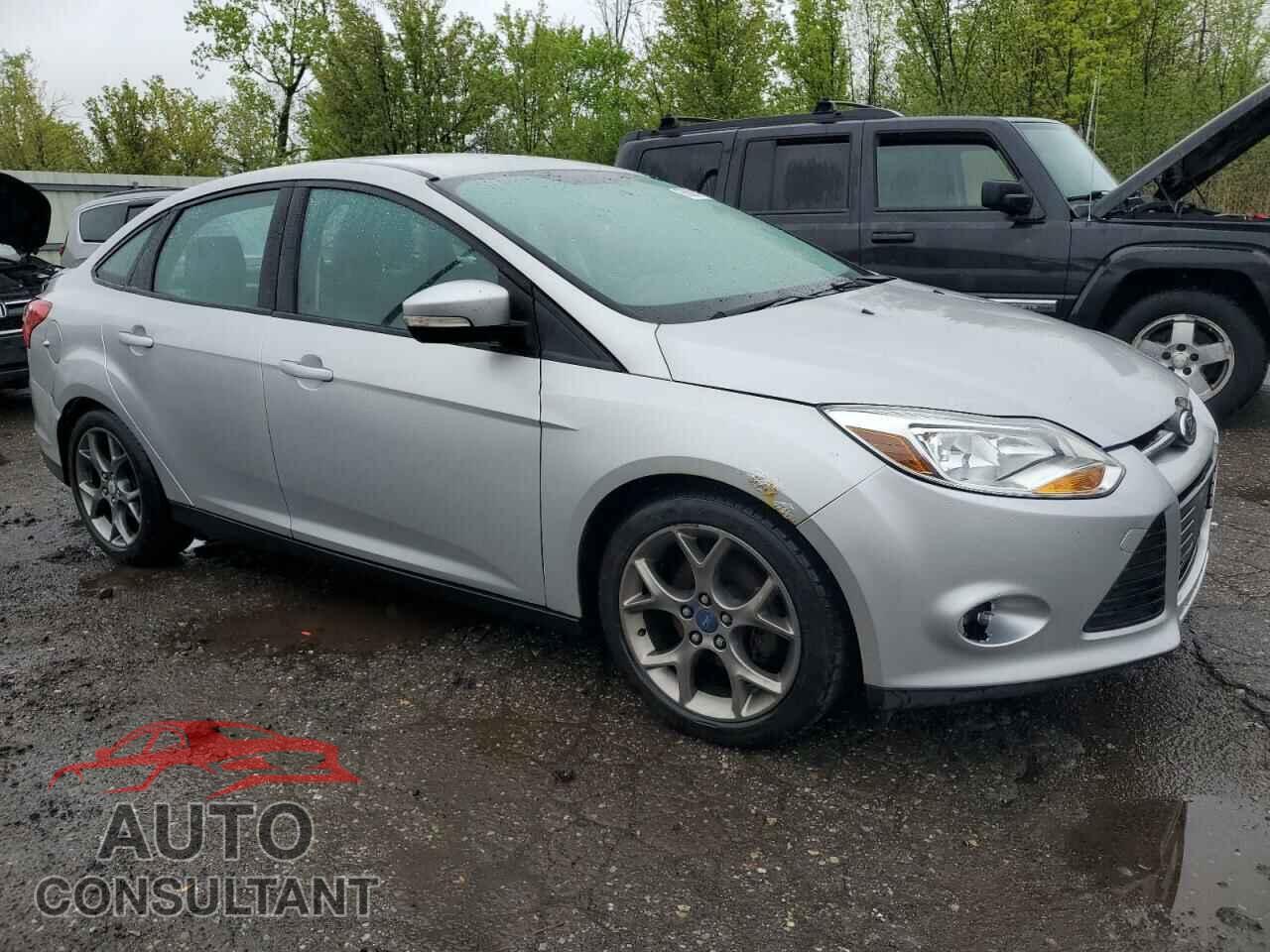 FORD FOCUS 2014 - 1FADP3F27EL389321
