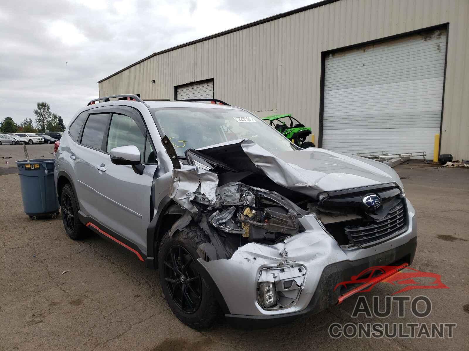 SUBARU FORESTER 2019 - JF2SKAPC2KH433138