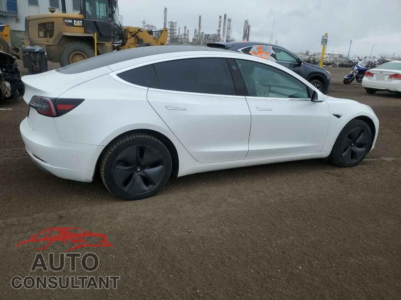 TESLA MODEL 3 2020 - 5YJ3E1EA0LF715713