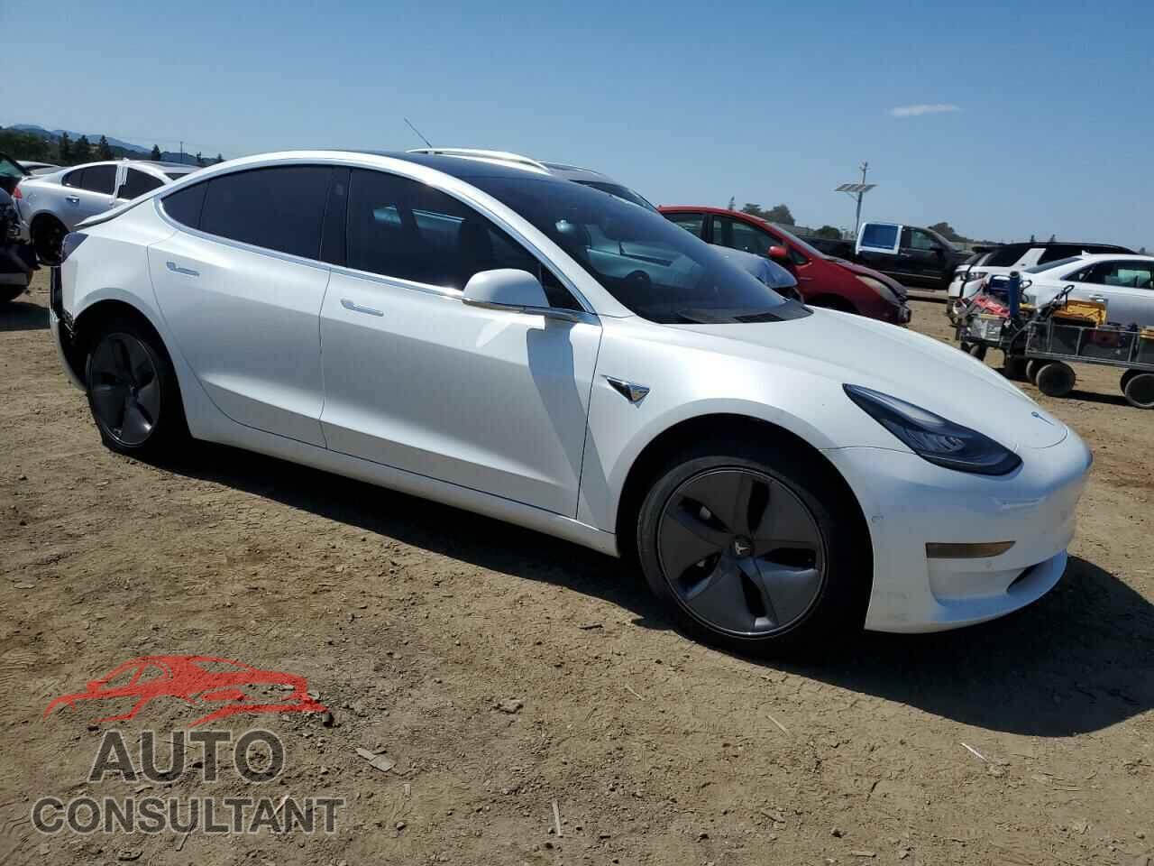 TESLA MODEL 3 2020 - 5YJ3E1EA2LF805753