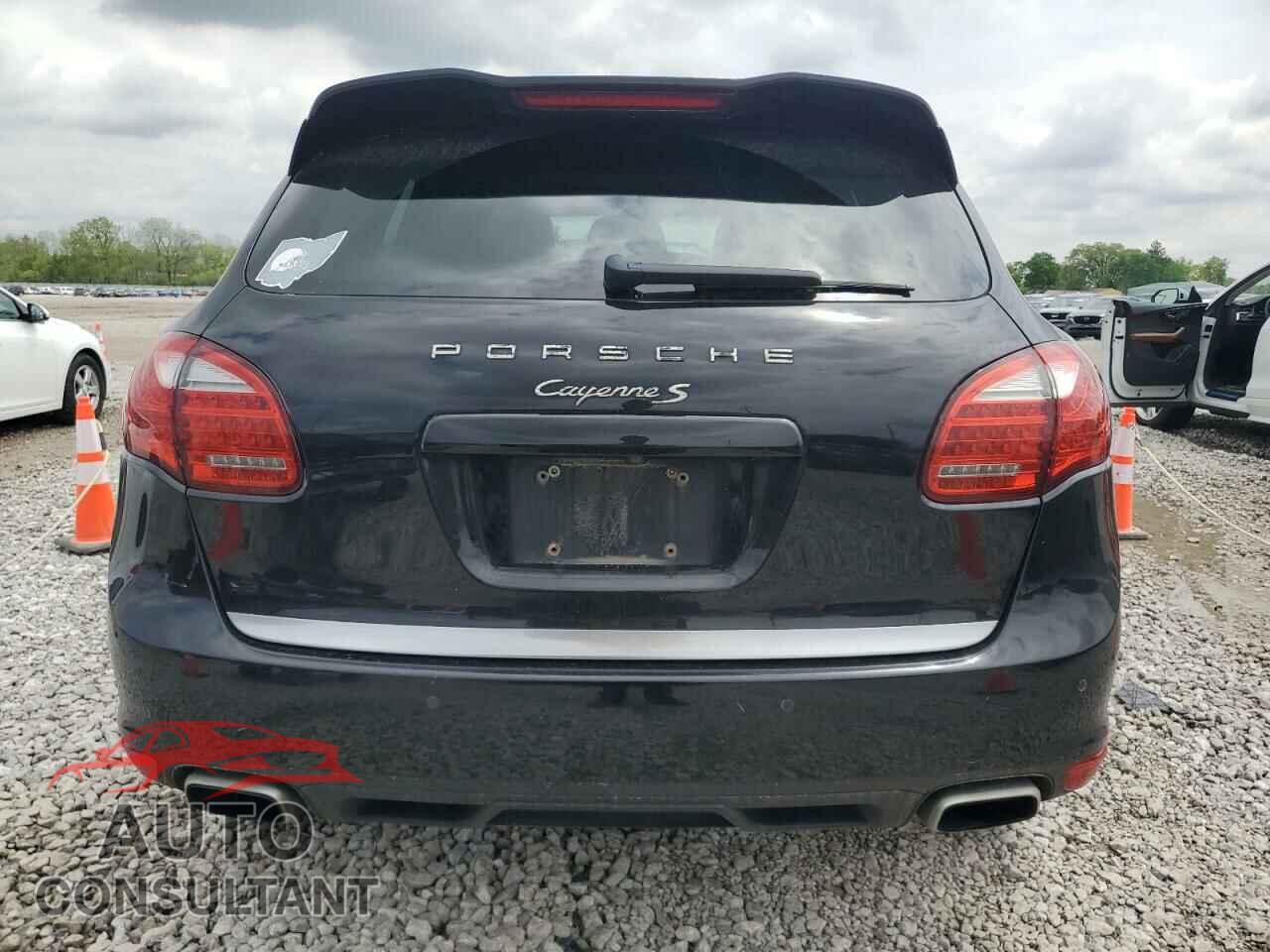 PORSCHE CAYENNE 2011 - WP1AB2A25BLA55960