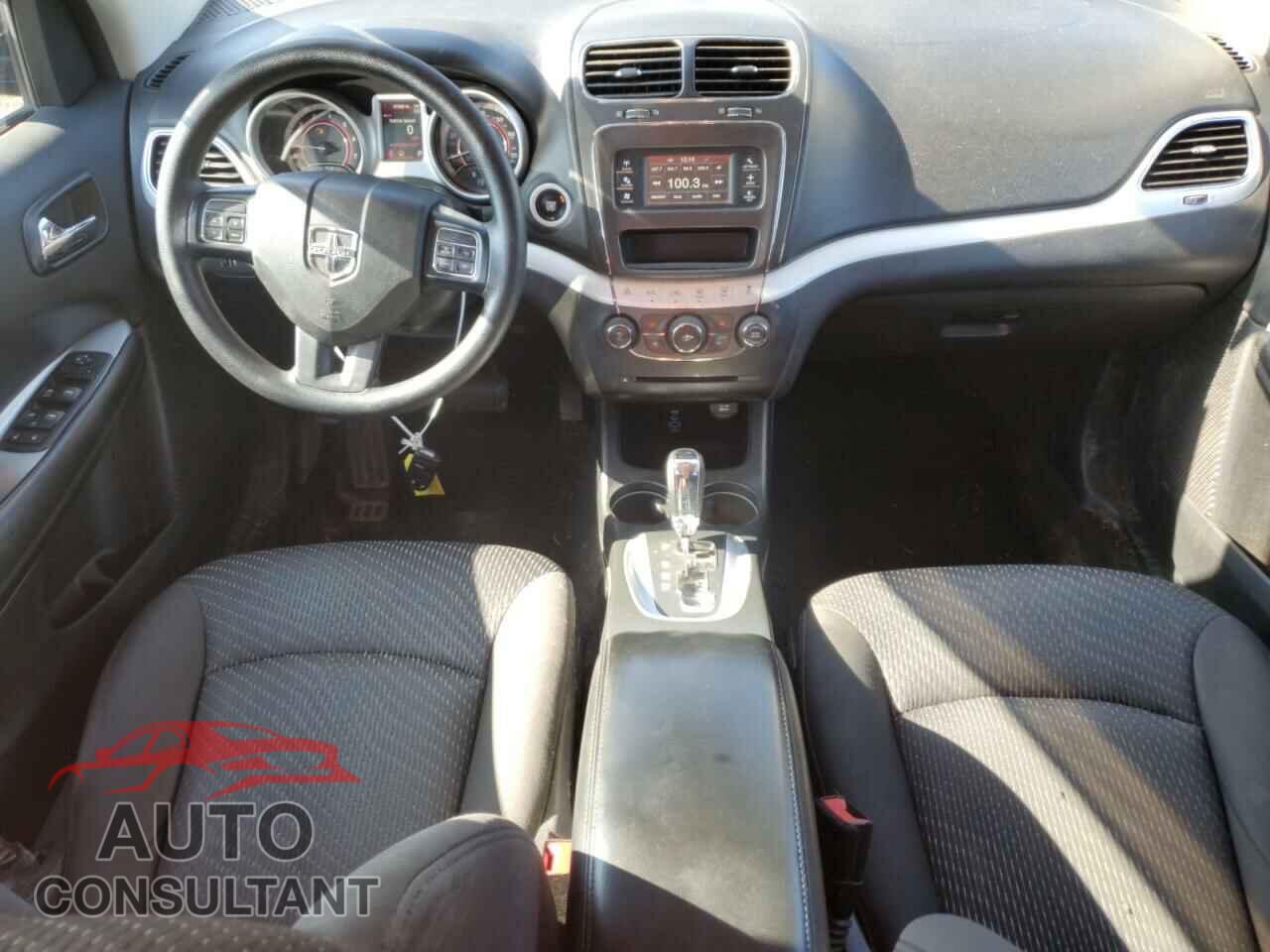 DODGE JOURNEY 2017 - 3C4PDCBG7HT590971
