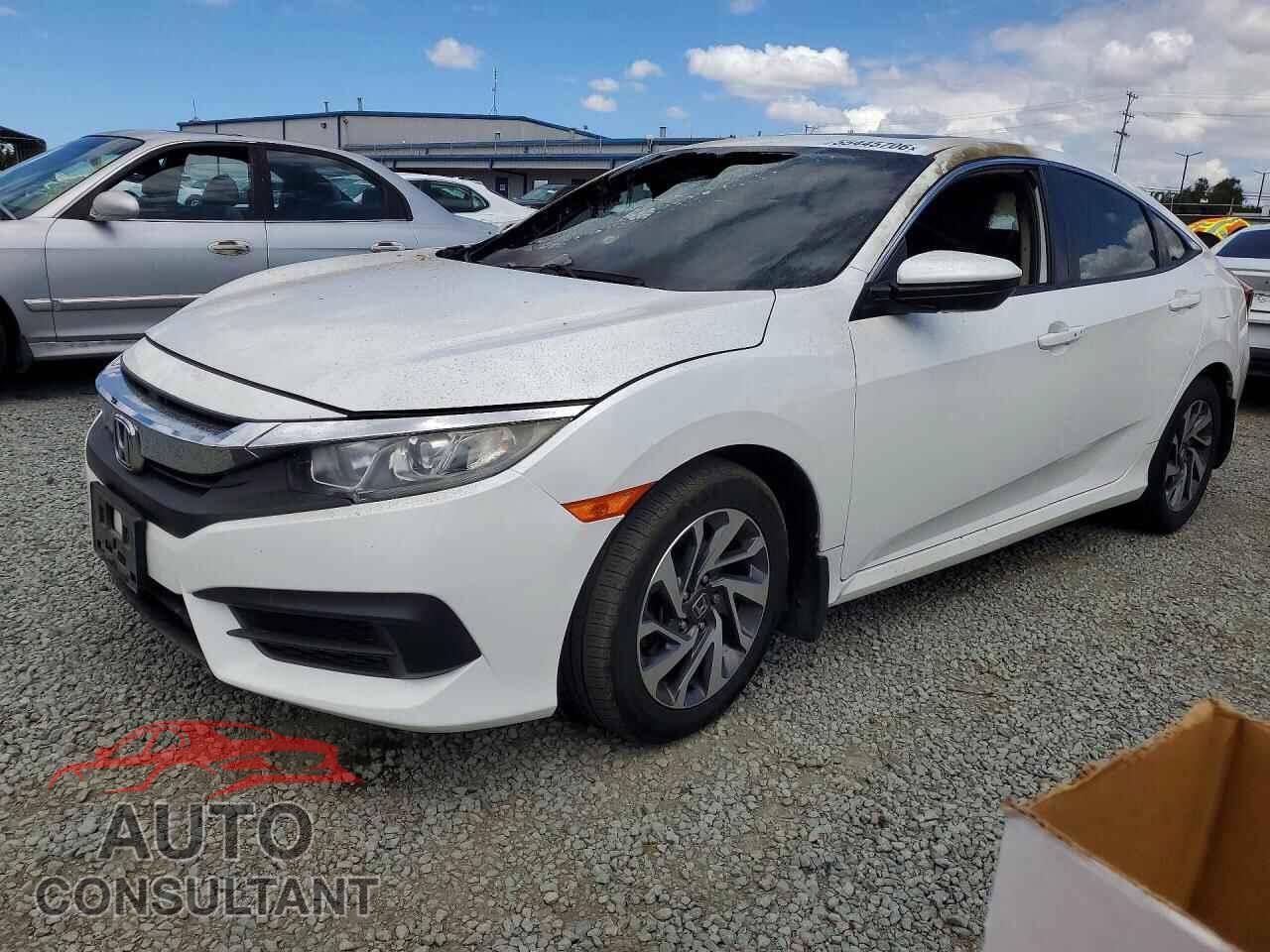 HONDA CIVIC 2018 - 2HGFC2F72JH550459