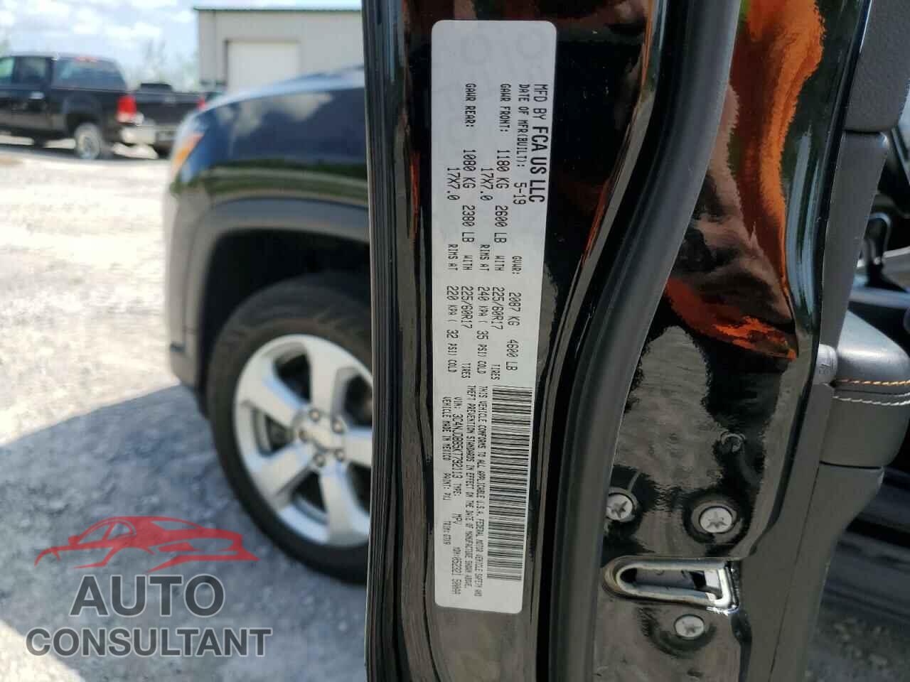 JEEP COMPASS 2019 - 3C4NJDBB5KT792113