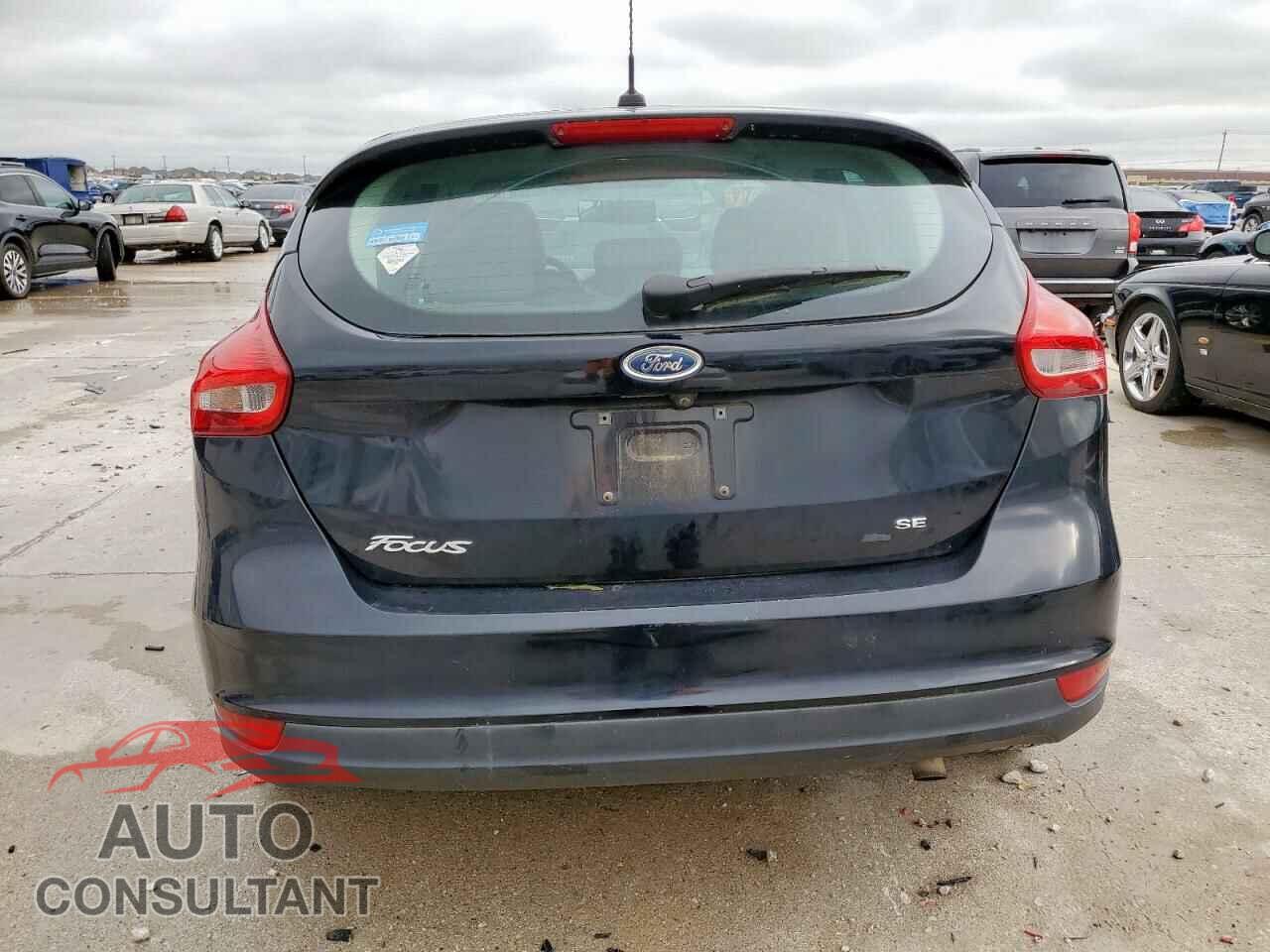 FORD FOCUS 2017 - 1FADP3K20HL259732