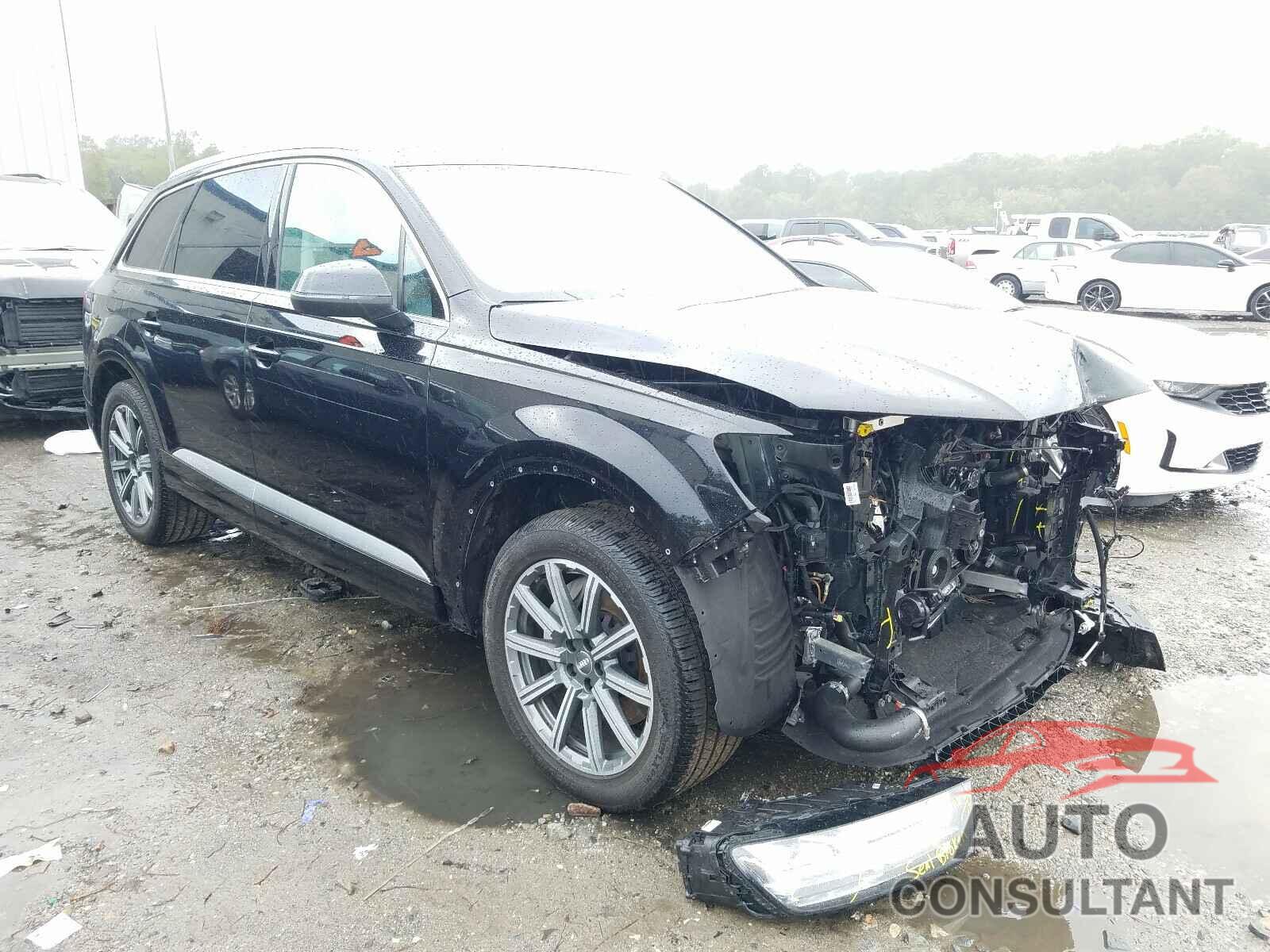 AUDI Q7 2019 - WA1LHAF78KD039215