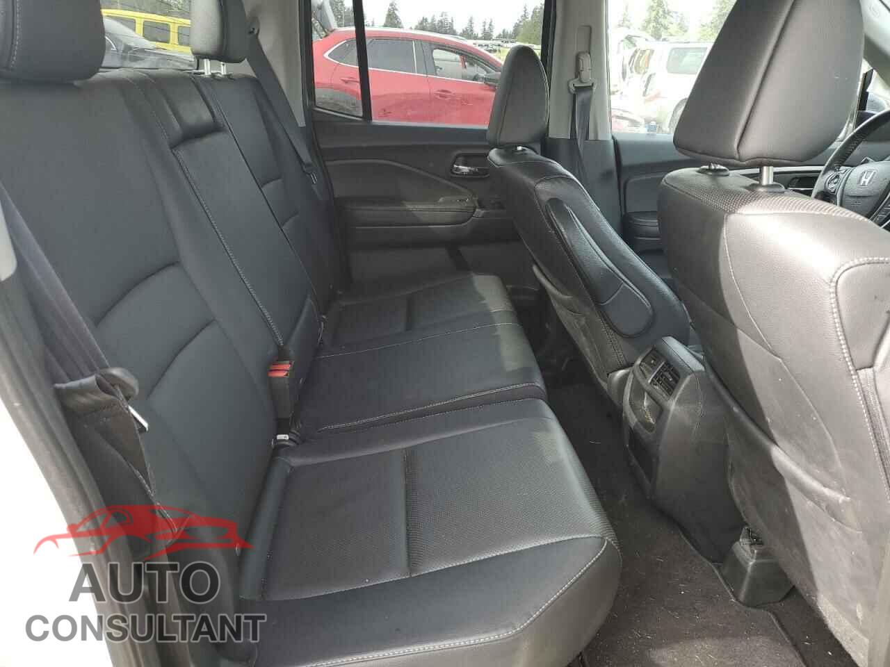 HONDA RIDGELINE 2018 - 5FPYK3F61JB001663