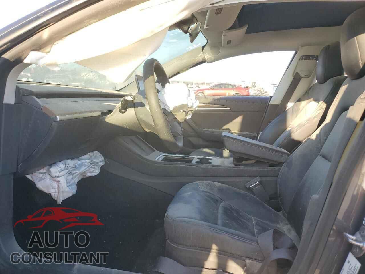 TESLA MODEL 3 2021 - 5YJ3E1EA8MF976413
