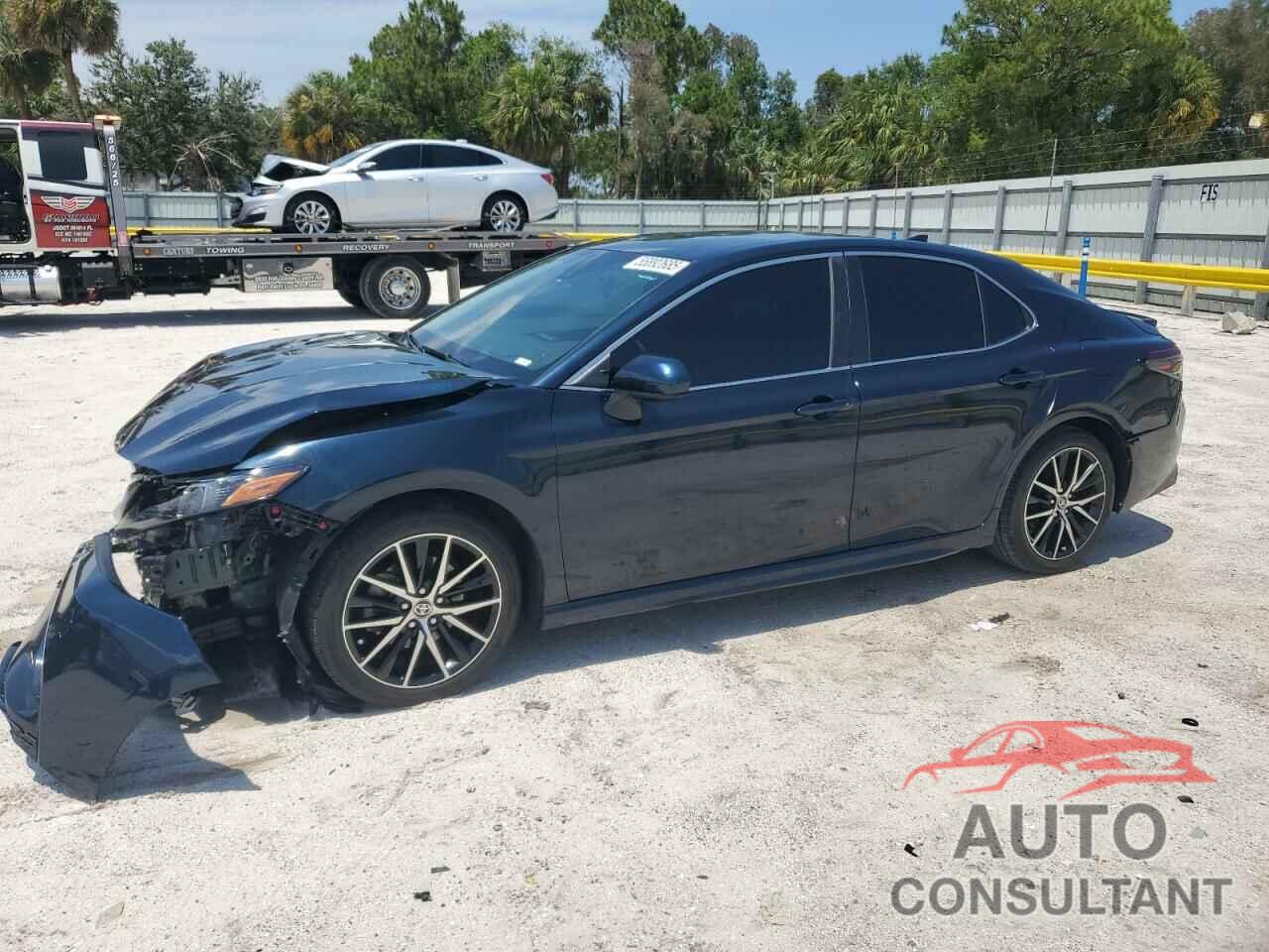TOYOTA CAMRY 2021 - 4T1G11AK7MU406420