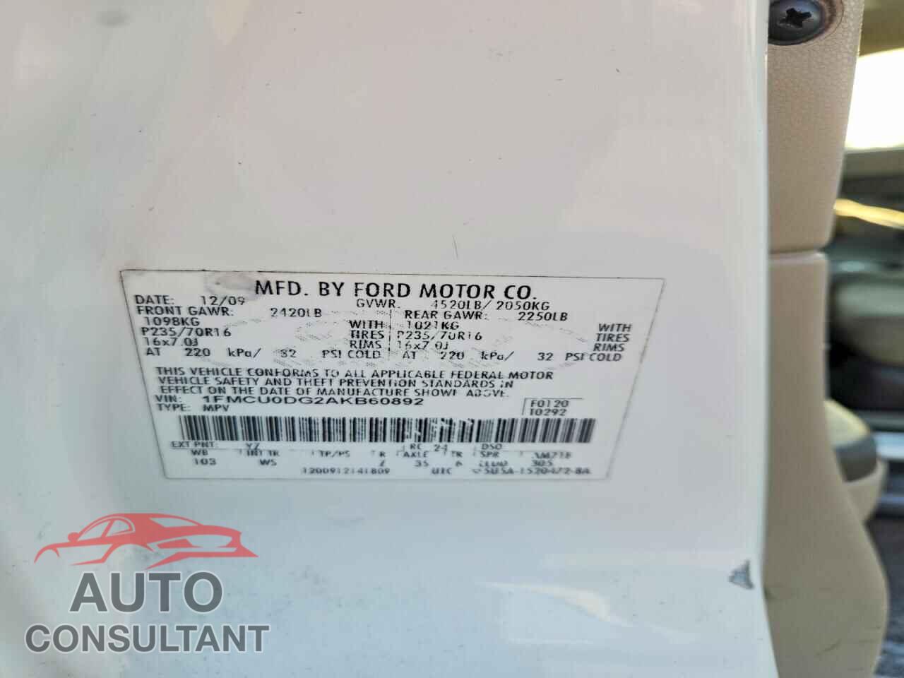 FORD ESCAPE 2010 - 1FMCU0DG2AKB60892