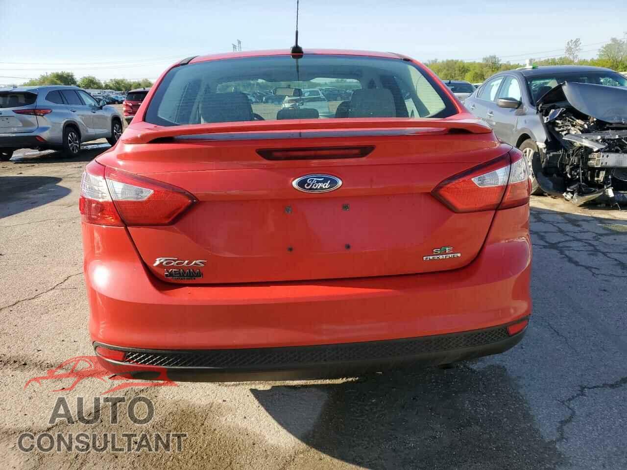 FORD FOCUS 2014 - 1FADP3F27EL427954