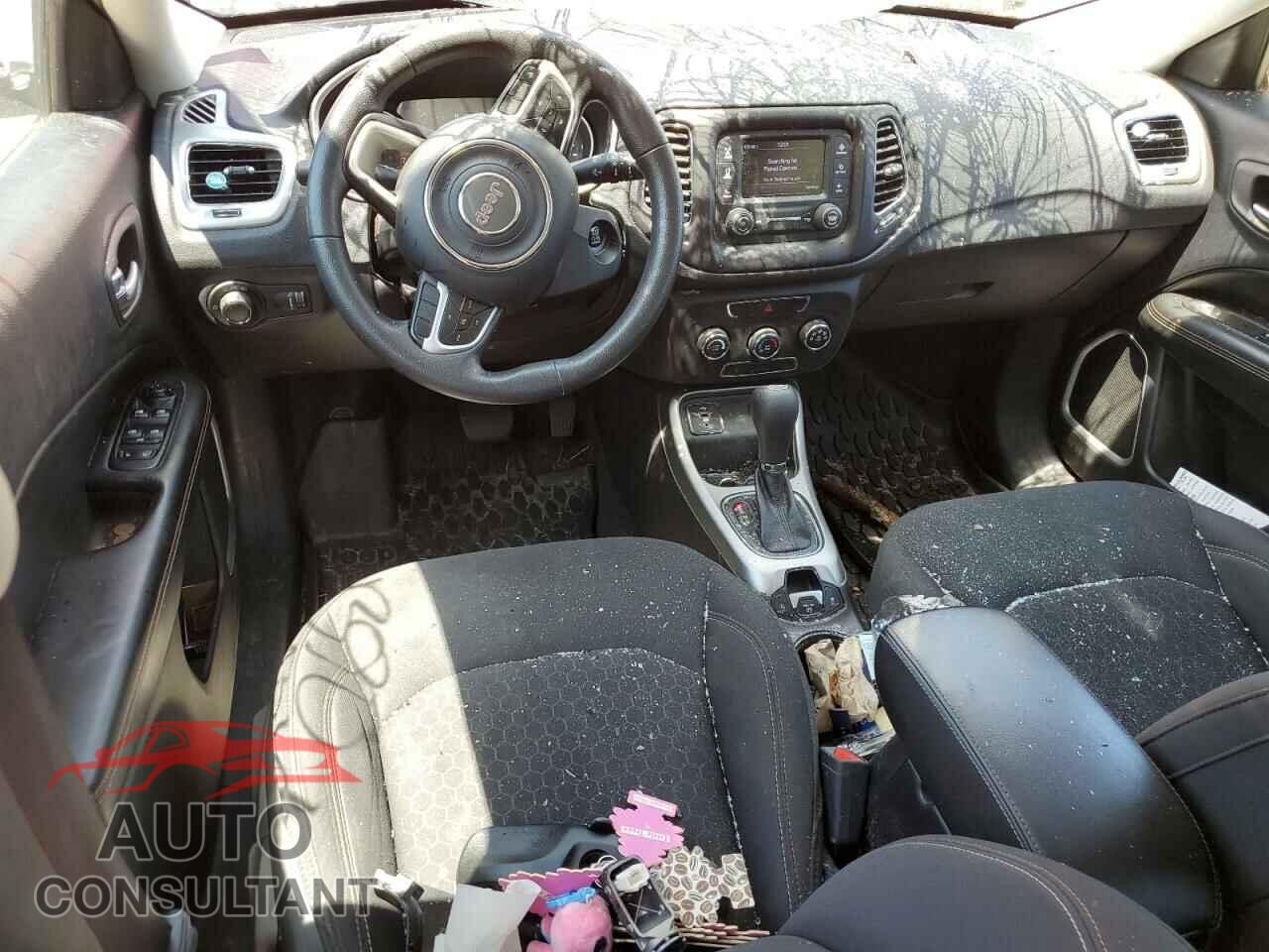 JEEP COMPASS 2018 - 3C4NJCAB3JT267528