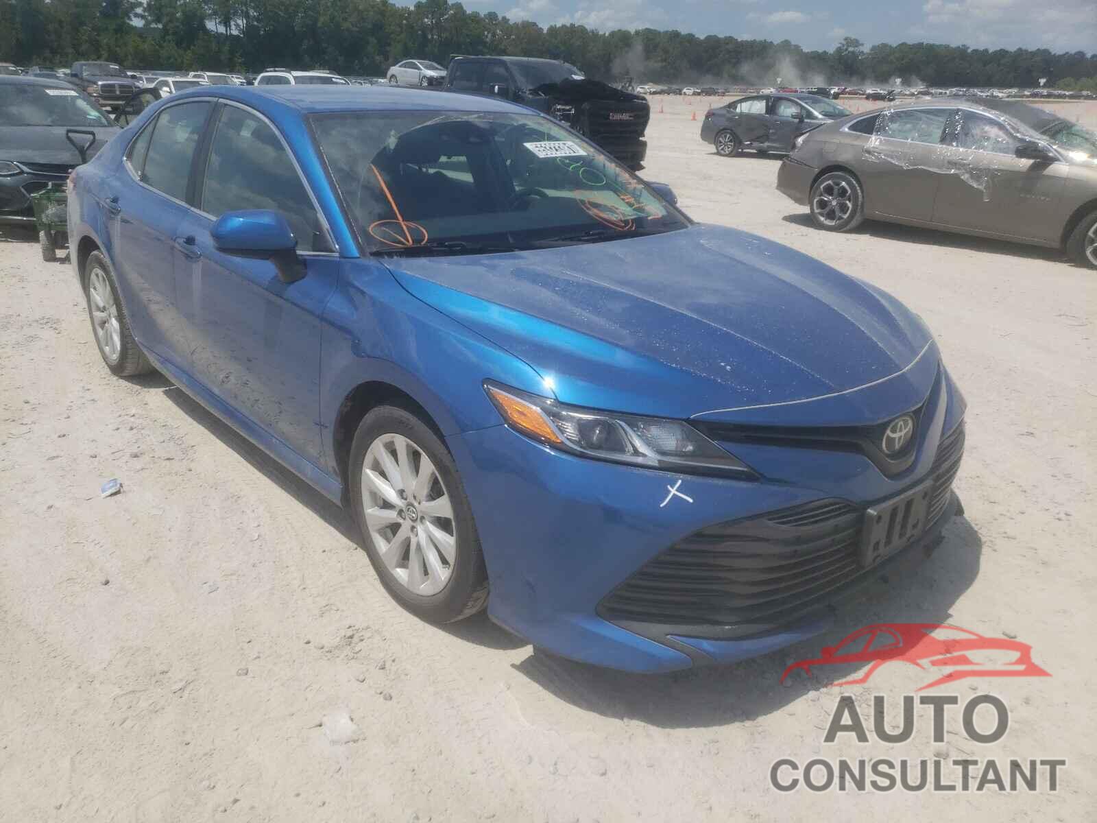 TOYOTA CAMRY 2019 - 4T1B11HK2KU165735