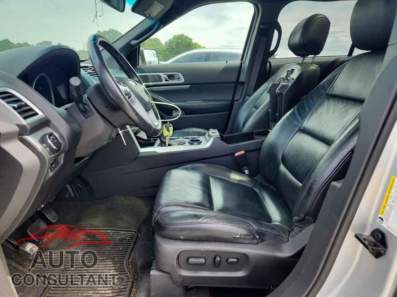 FORD EXPLORER 2014 - 1FM5K7D89EGA85651