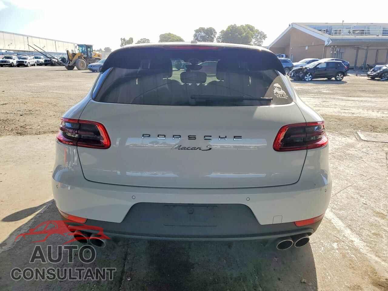 PORSCHE MACAN 2015 - WP1AB2A51FLB58146