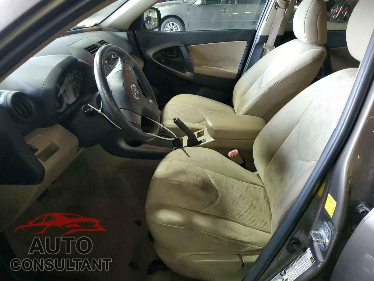 TOYOTA RAV4 2011 - 2T3BF4DV6BW123692
