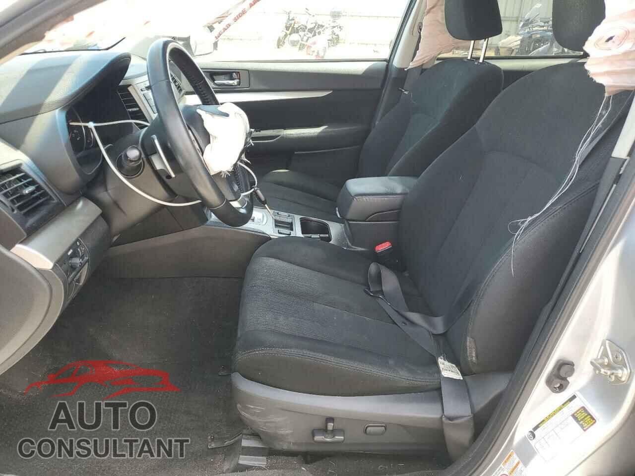 SUBARU OUTBACK 2013 - 4S4BRBCC5D3321046