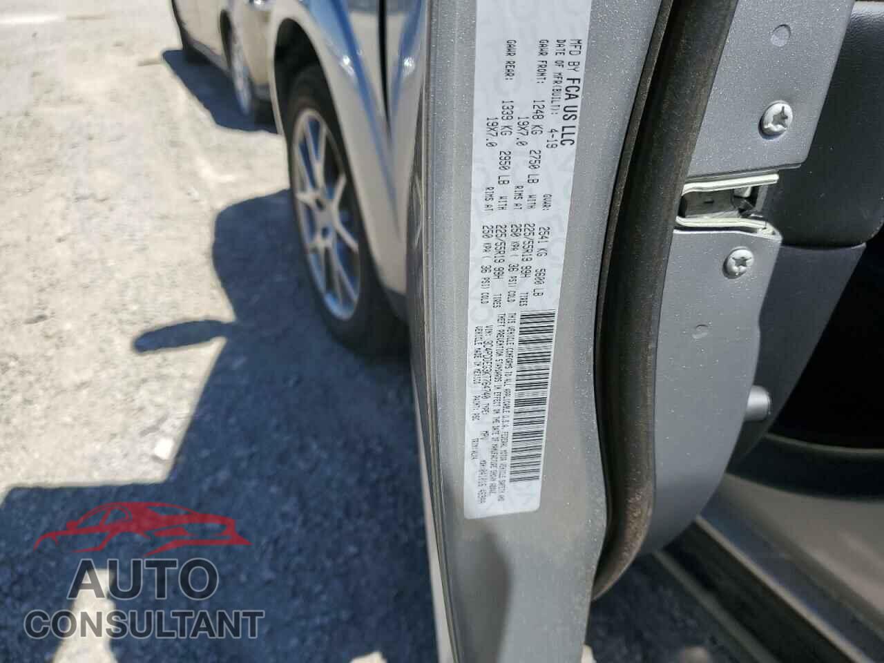 DODGE JOURNEY 2019 - 3C4PDDEG3KT764740