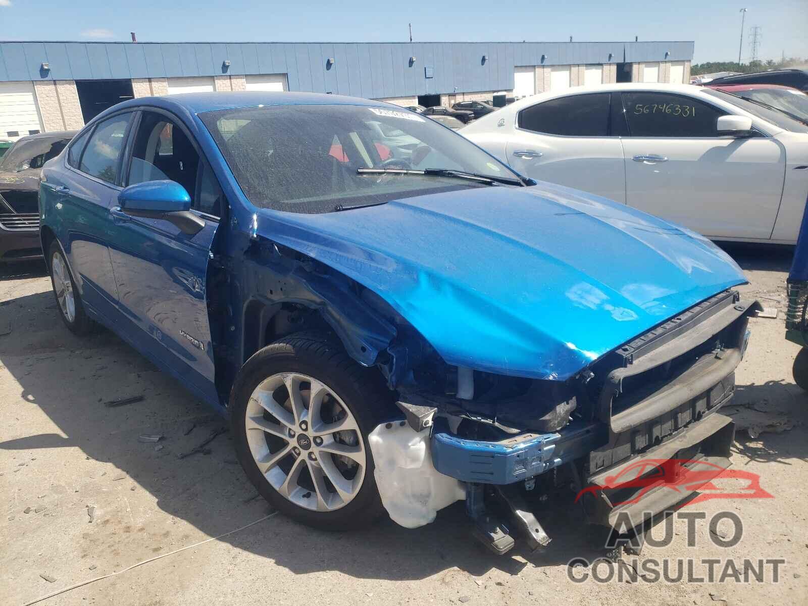 FORD FUSION 2019 - 3FA6P0LUXKR168127