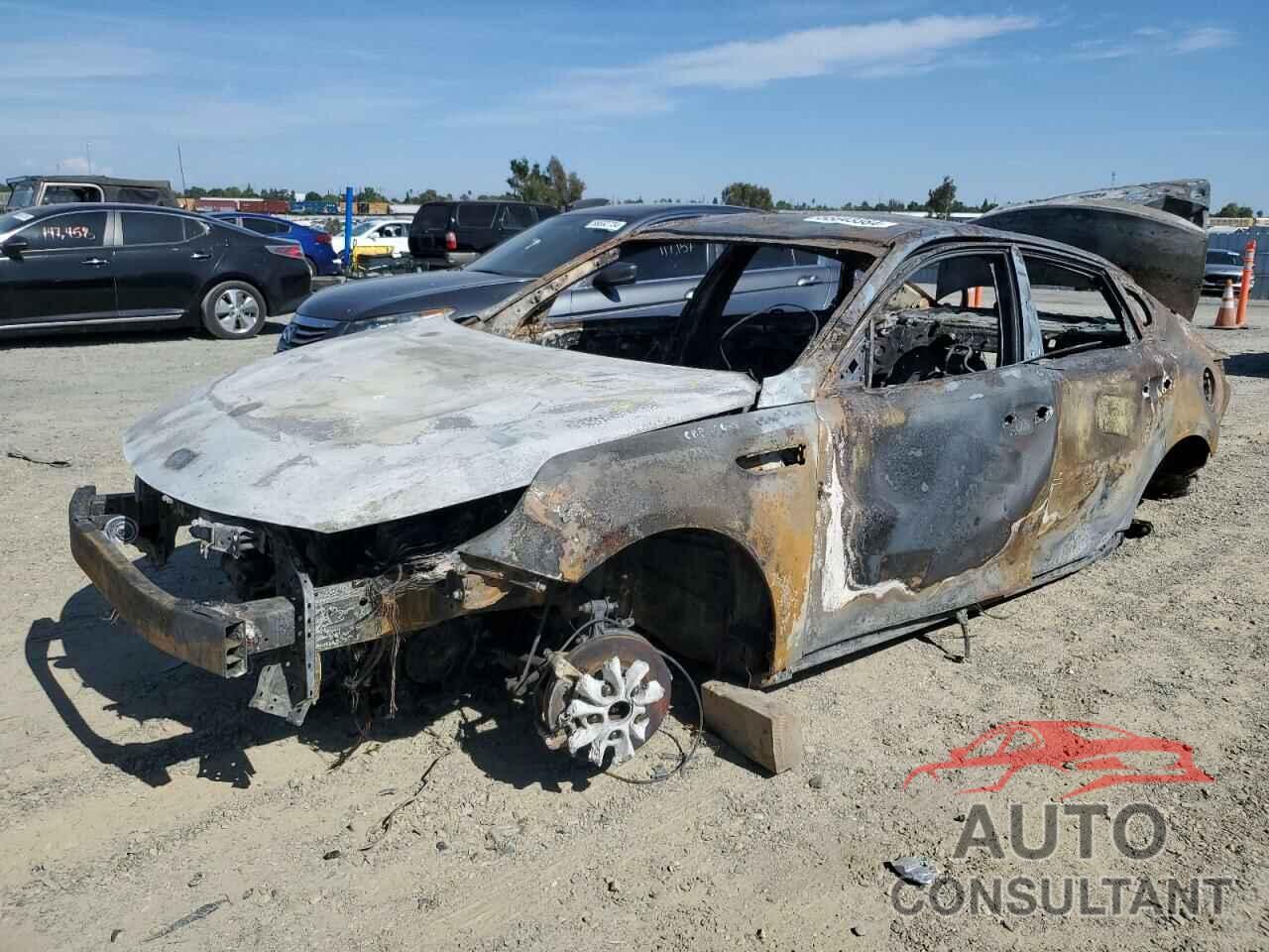 KIA OPTIMA 2018 - 5XXGU4L30JG257420