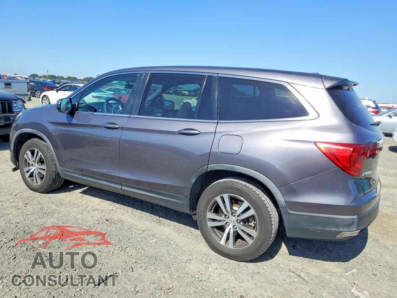 HONDA PILOT 2017 - 5FNYF5H38HB021687