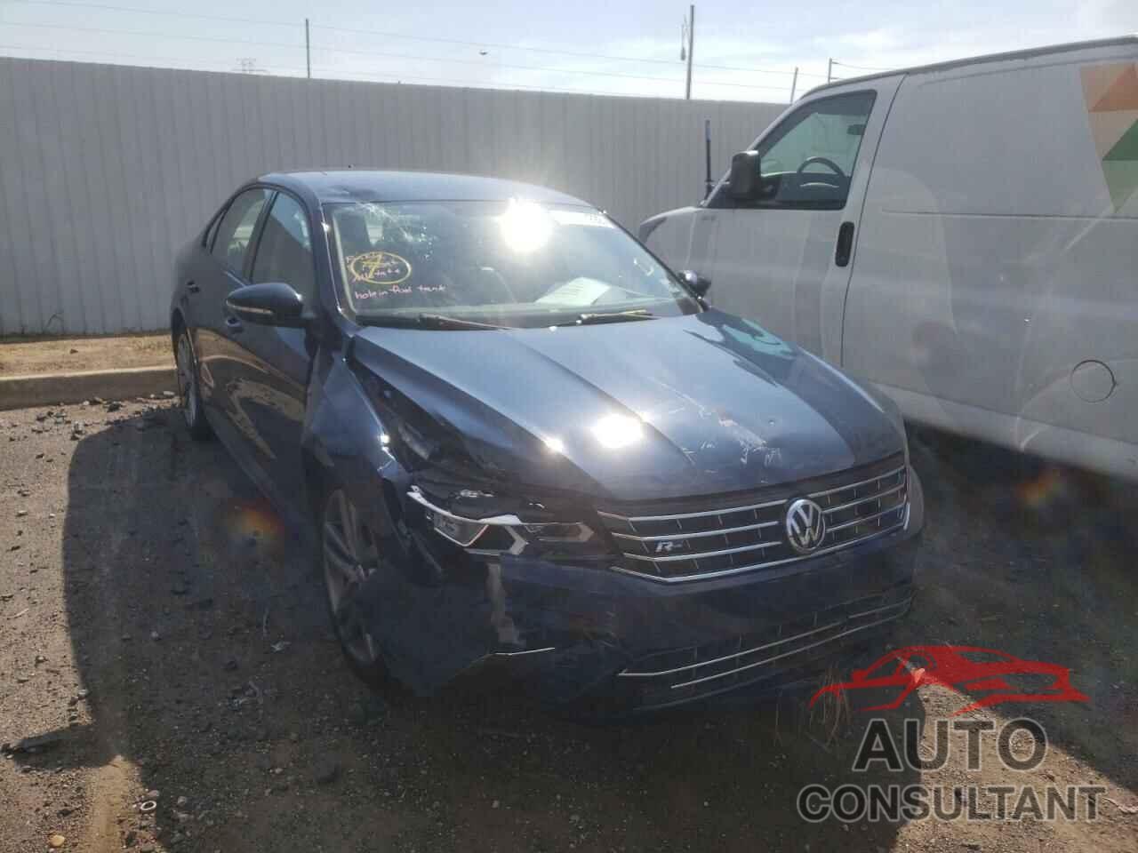 VOLKSWAGEN PASSAT 2018 - 1VWAA7A39JC014317