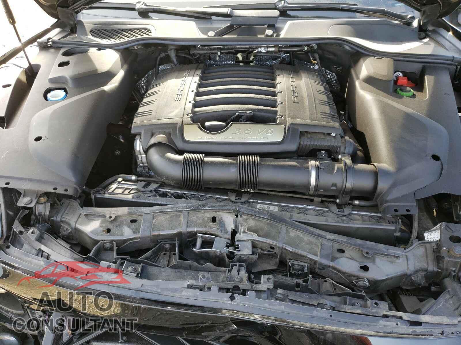 PORSCHE CAYENNE 2016 - WP1AA2A29GKA09032