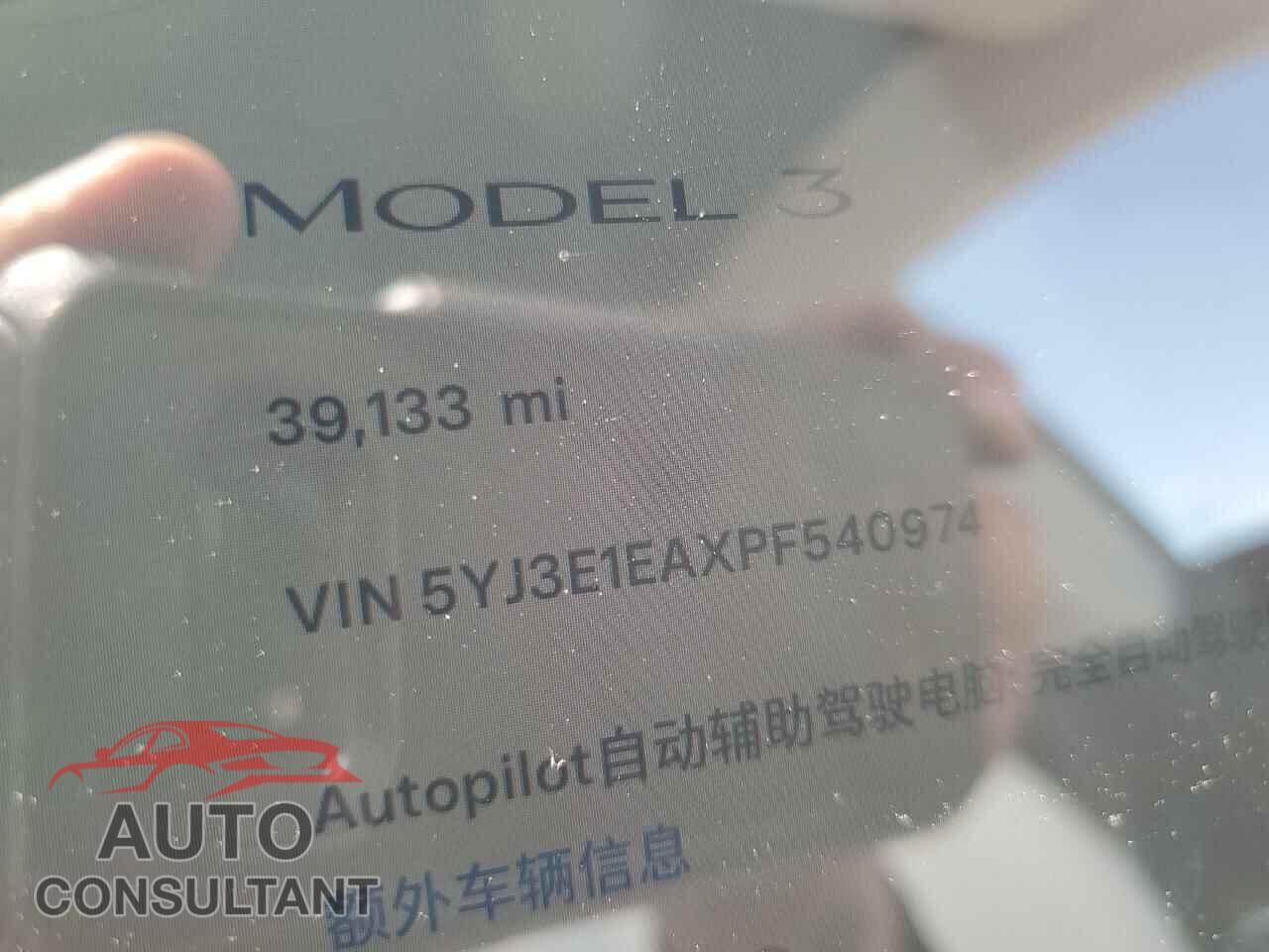 TESLA MODEL 3 2023 - 5YJ3E1EAXPF540974