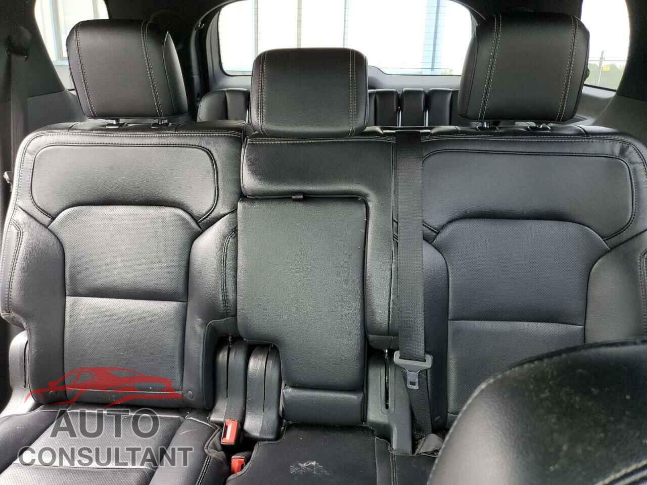 FORD EXPLORER 2017 - 1FM5K8F86HGC68285