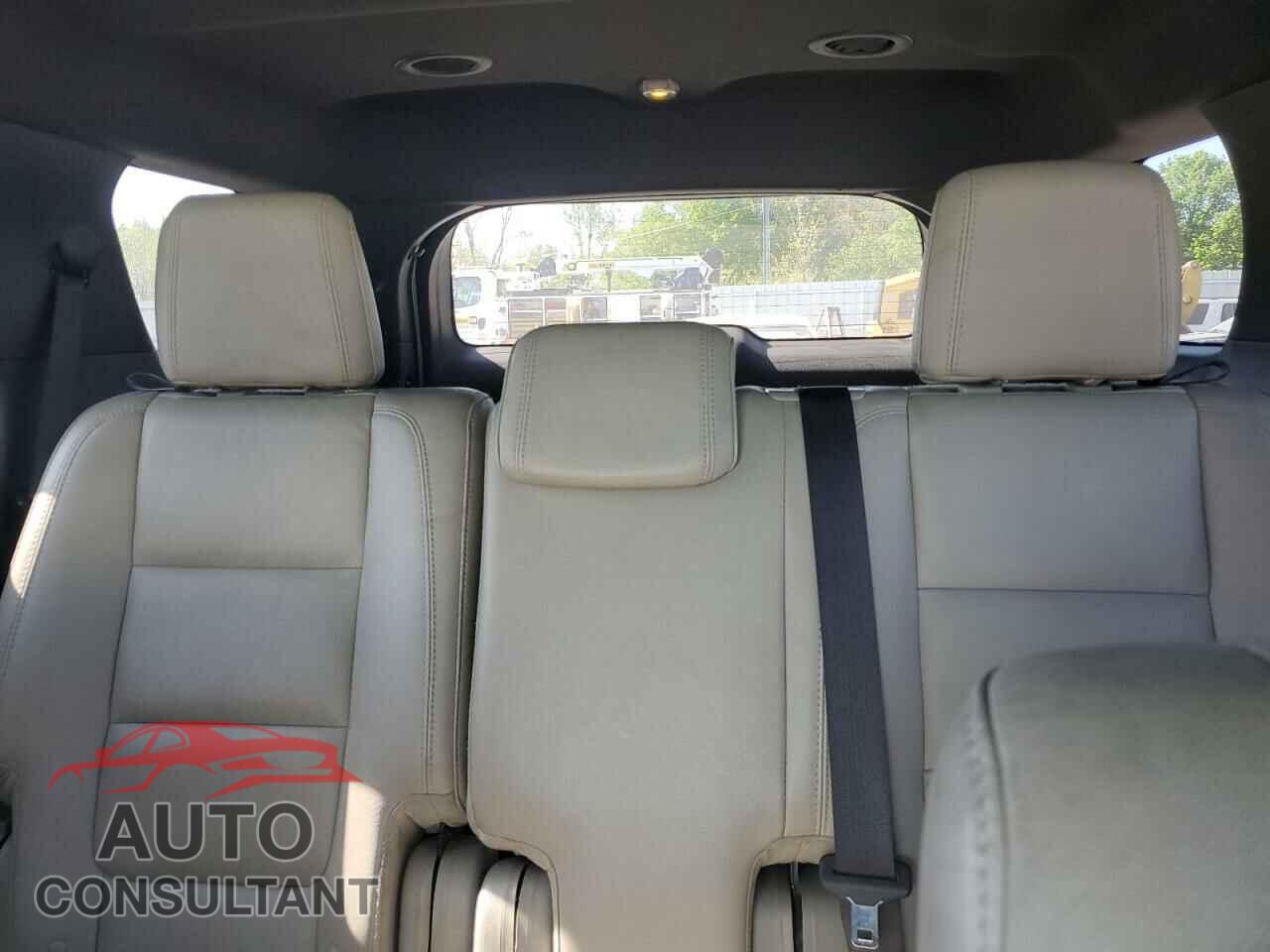 FORD EXPLORER 2015 - 1FM5K7D80FGA85121