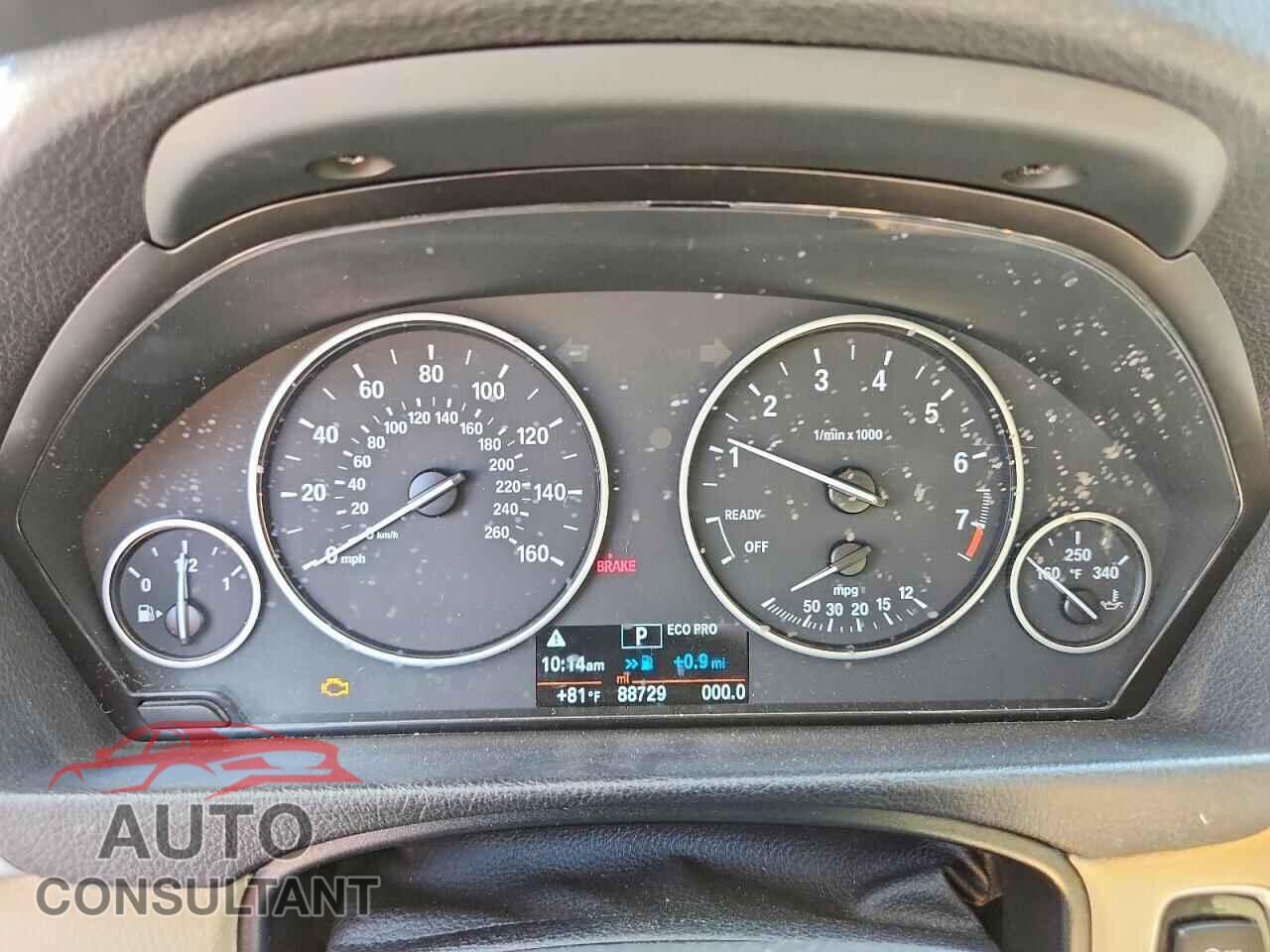 BMW 3 SERIES 2016 - WBA8E1G50GNU10433