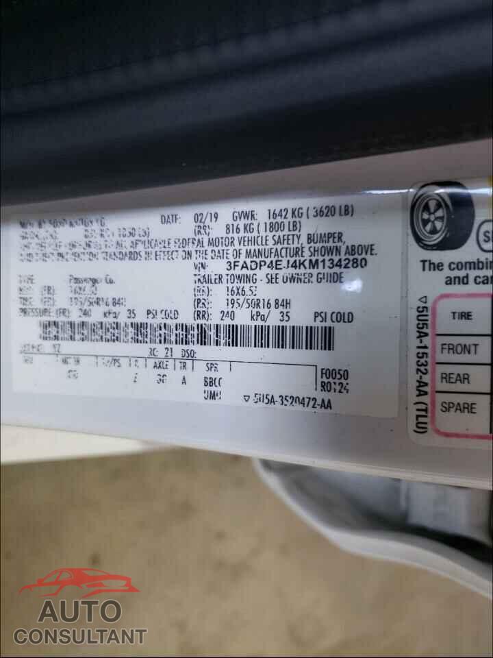 FORD FIESTA 2019 - 3FADP4EJ4KM134280